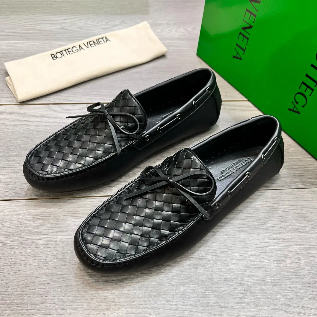 Factory price: 400💰BV new men's shoes original replica👉👉High-end men's casual beanie shoes/💞driving shoes! 🔊Upper imported cowhide woven, ☑️Sheepskin lining, one-step design, light and smart ☮☮Suitable for all kinds of travel, exclusive new style, real shot, size 38-44, (45 can be customized)